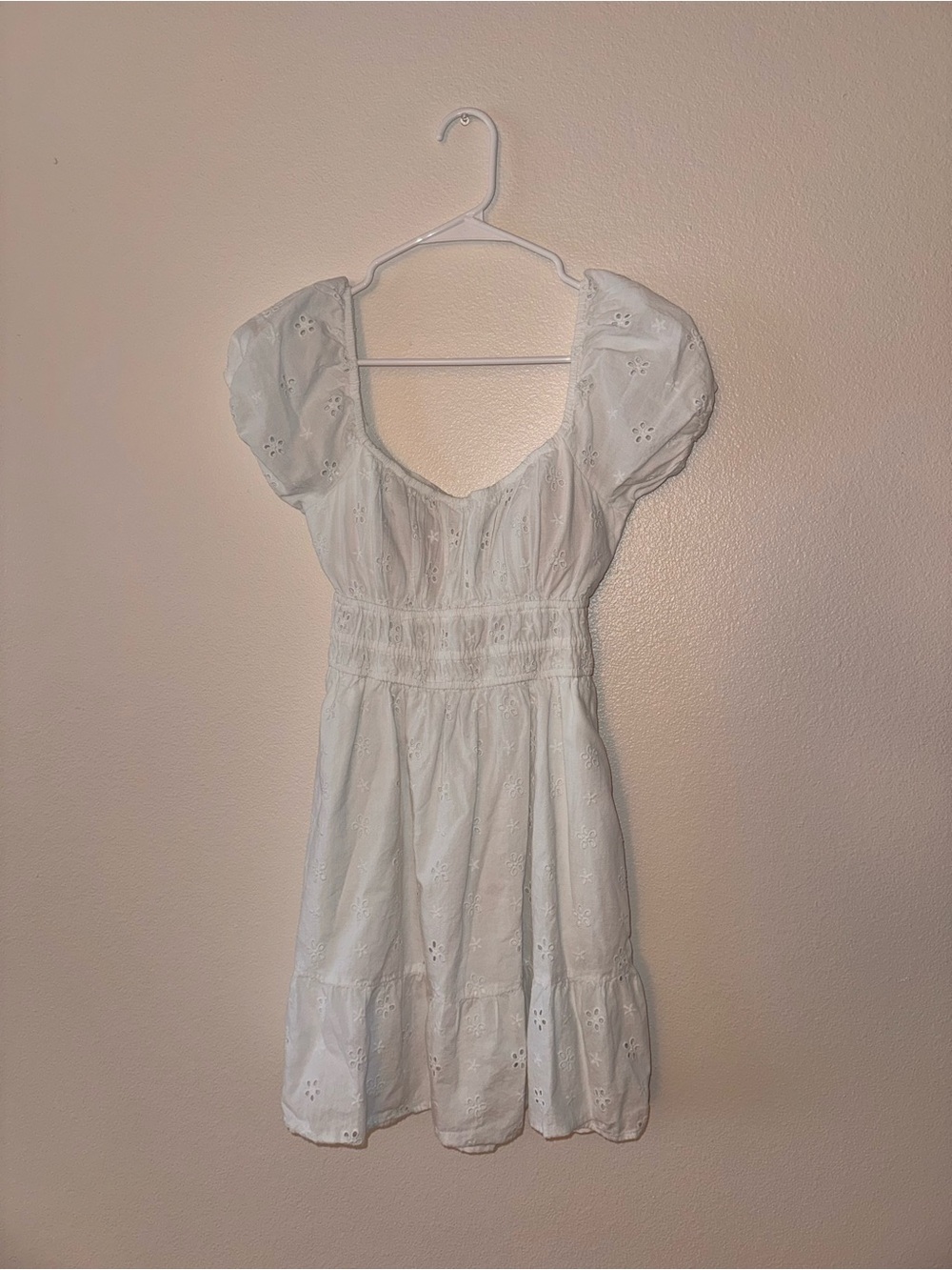 Hollister White Eyelet Puff Sleeve Mini Dress